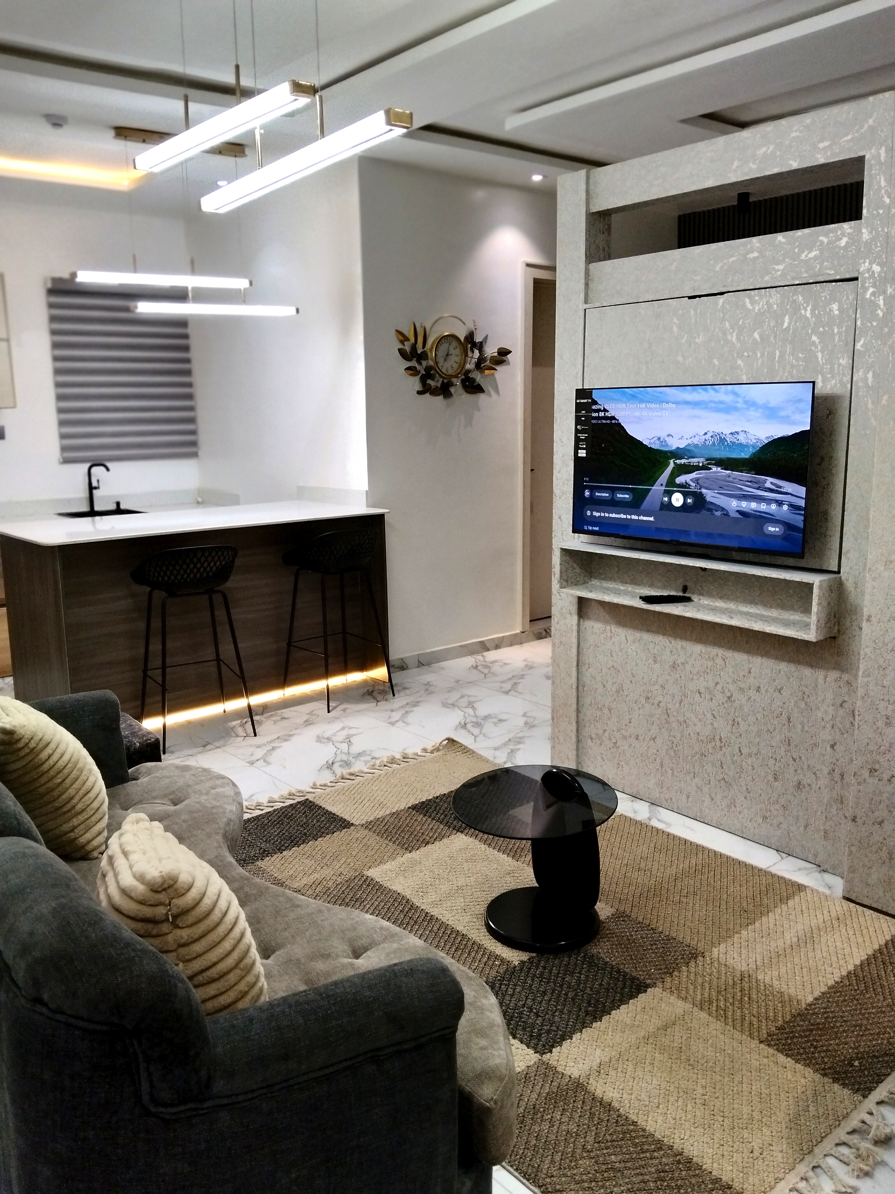 Studio Room